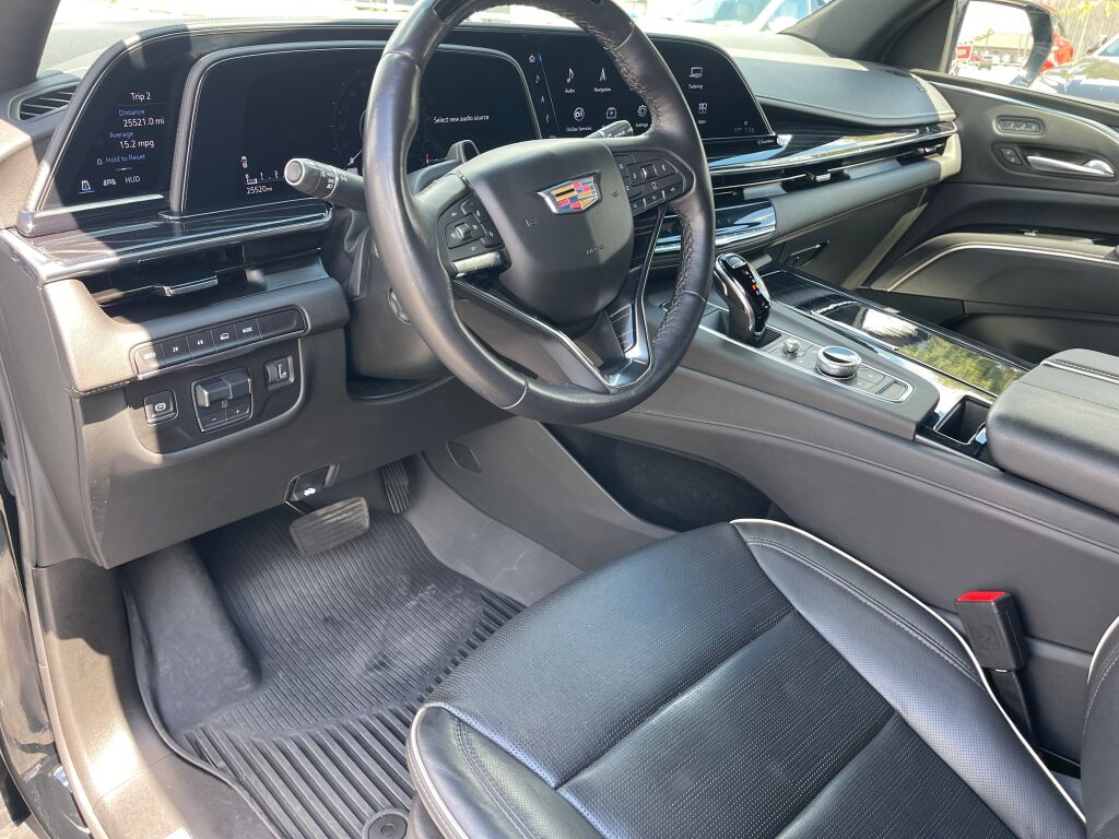 2024 Cadillac Escalade ESV Sport photo 9