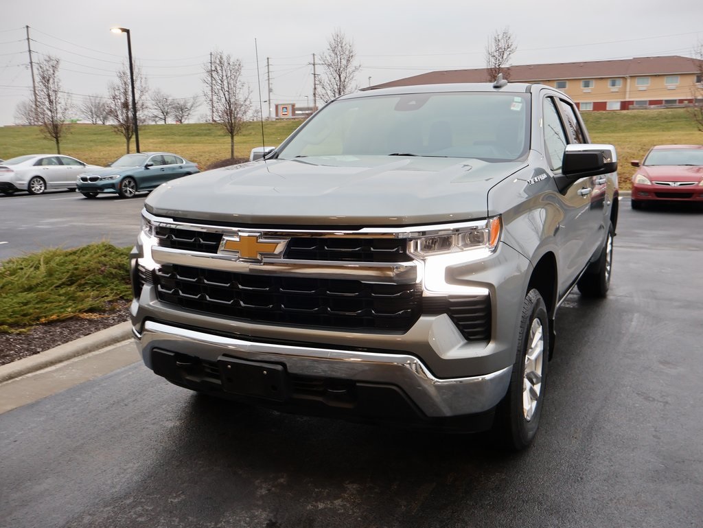 2023 Chevrolet Silverado 1500 LT's photo