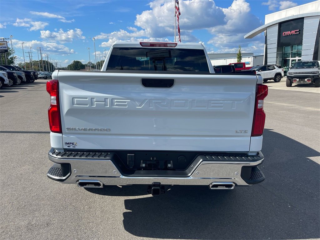 2026 Chevrolet Silverado 1500 LTZ photo 4
