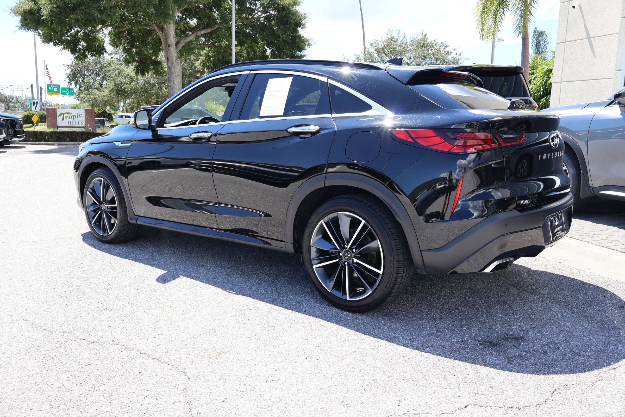 2024 Infiniti QX55 Luxe photo 7