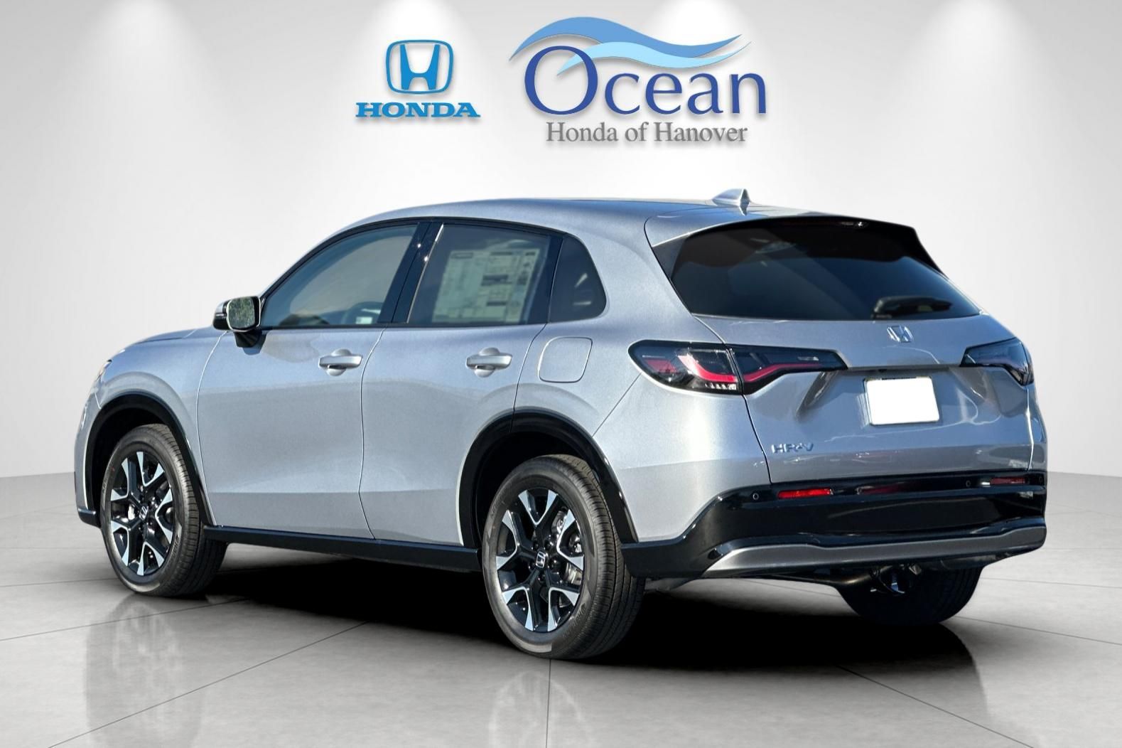 2026 Honda HR-V EX-L photo 3