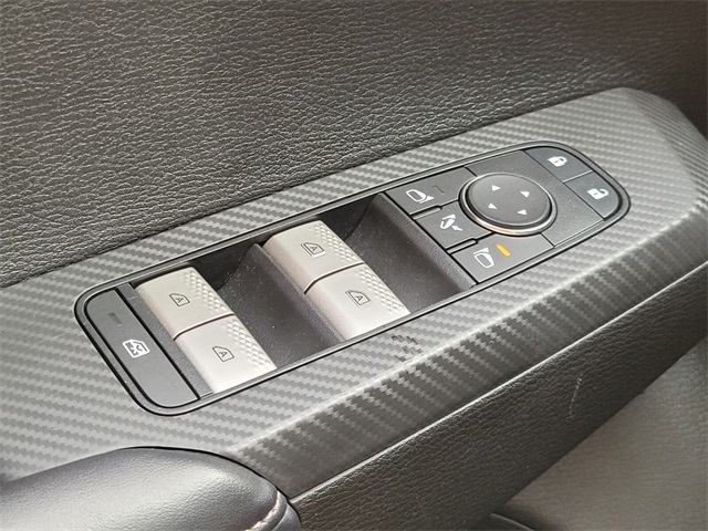 2023 Mitsubishi Outlander SE photo 27