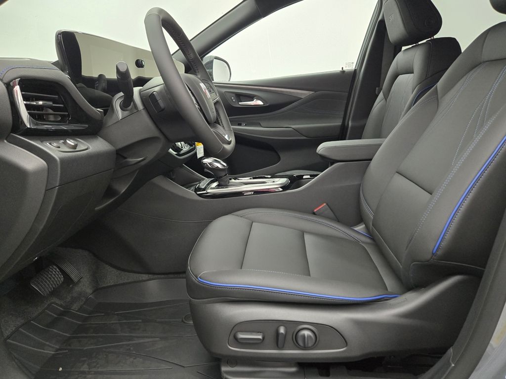 2025 Buick Envista ST photo 19