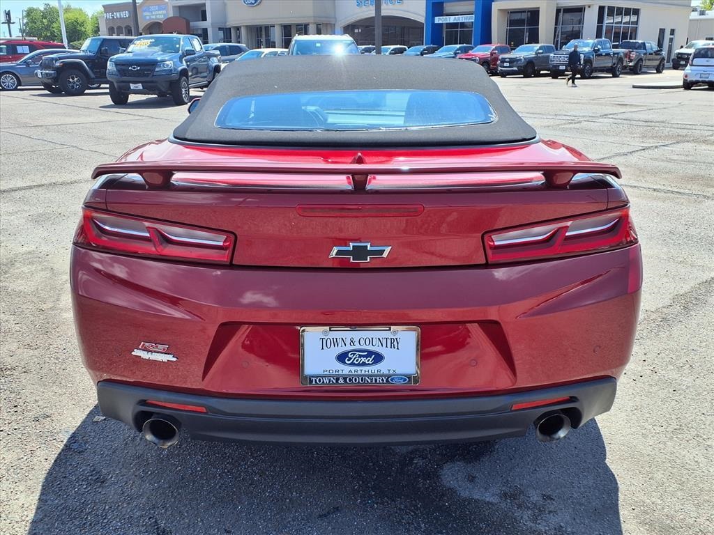 2018 Chevrolet Camaro 2LT photo 19