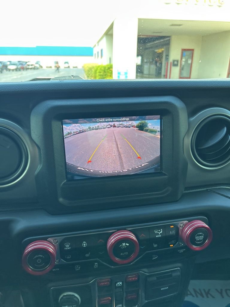 View 25