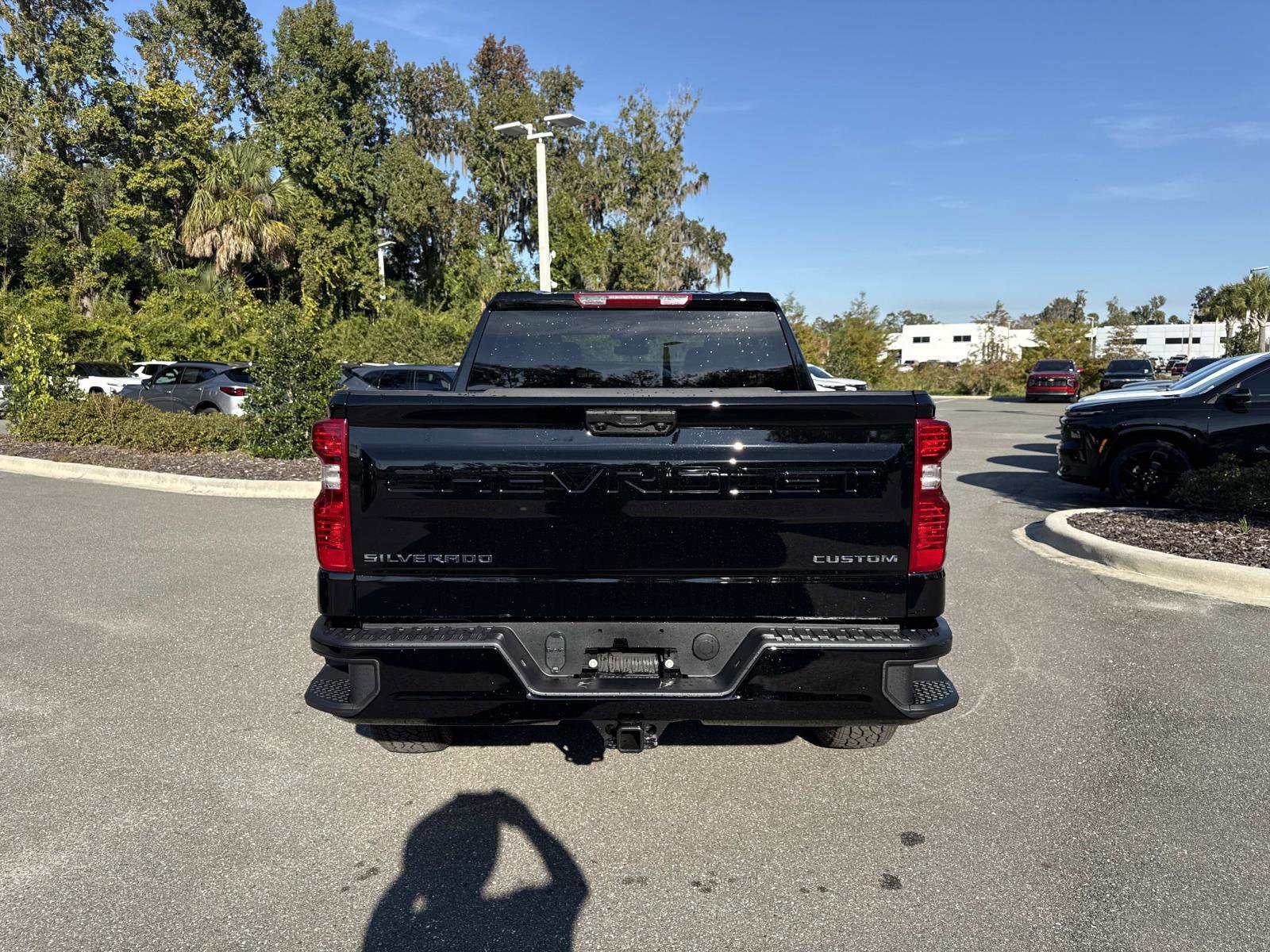 2026 Chevrolet Silverado 1500 Custom photo 3