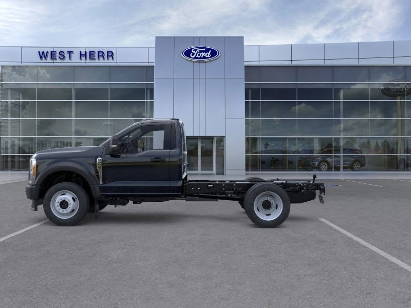 2025 Ford F-450 XL photo 4