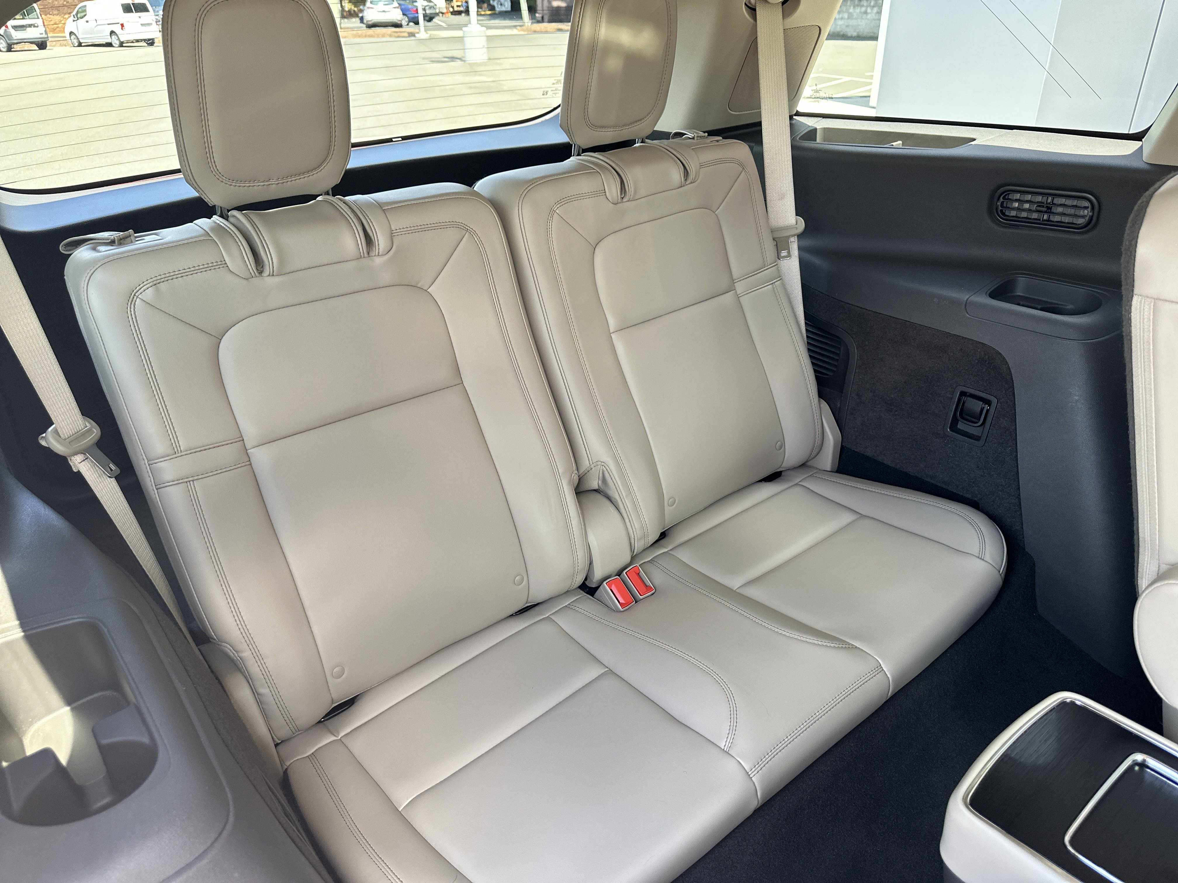 2021 Lincoln Aviator Reserve photo 13