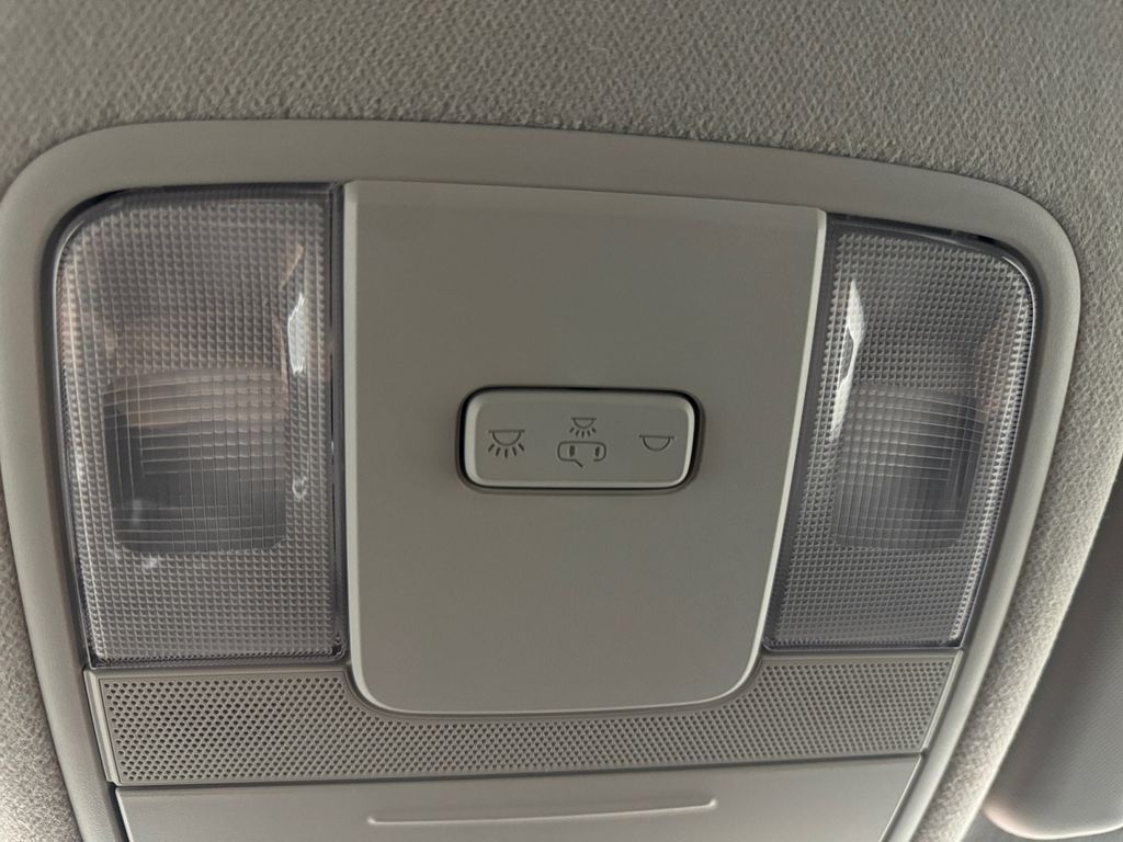 2020 Kia Soul LX photo 24