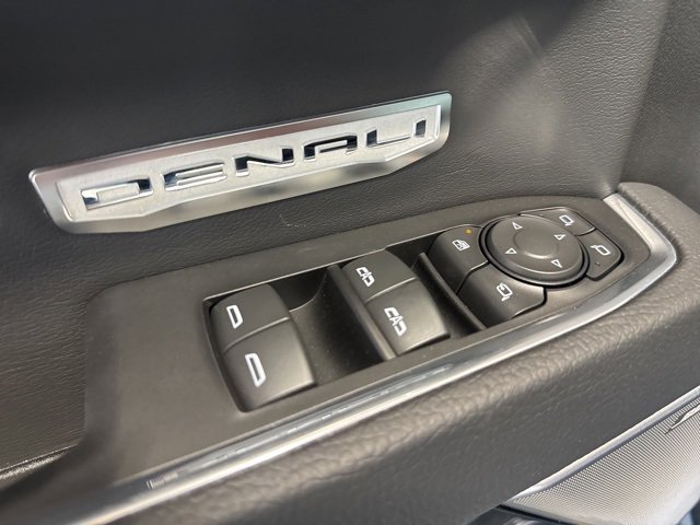 2025 Gmc Sierra 1500 Denali photo 4