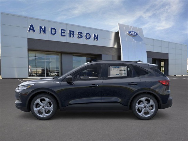 2026 Ford Escape ST-Line photo 2