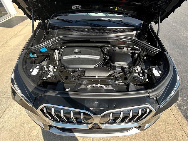 2025 Bmw X1 XDrive28i photo 3