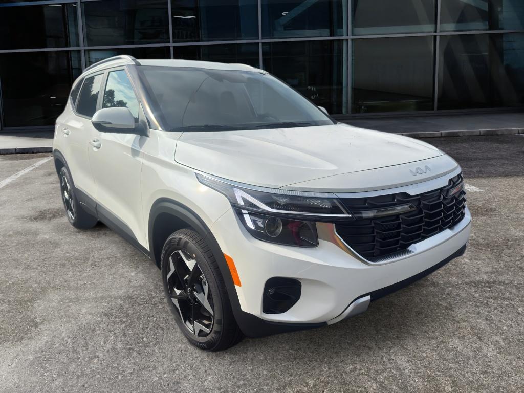 2026 Kia Seltos S photo 3