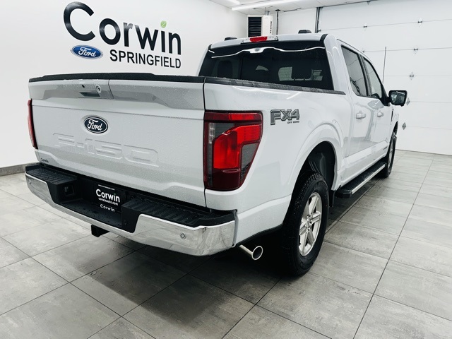 2025 Ford F-150 XLT photo 4