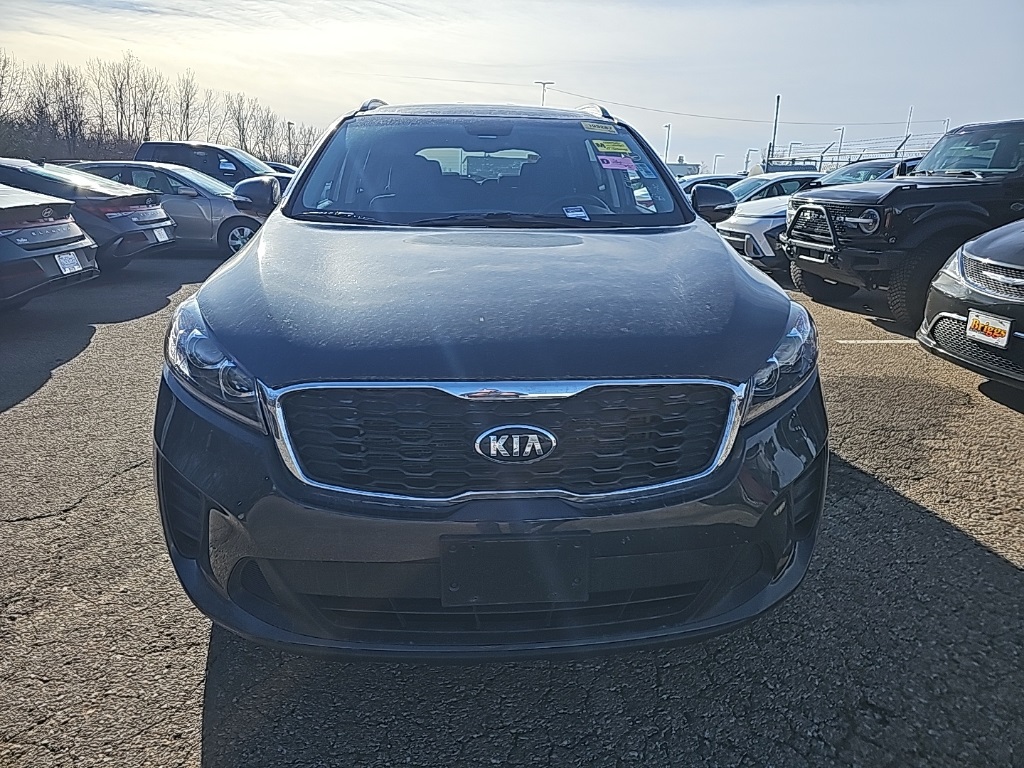 Used 2019 Kia Sorento LX with VIN 5XYPG4A38KG545175 for sale in Kansas City