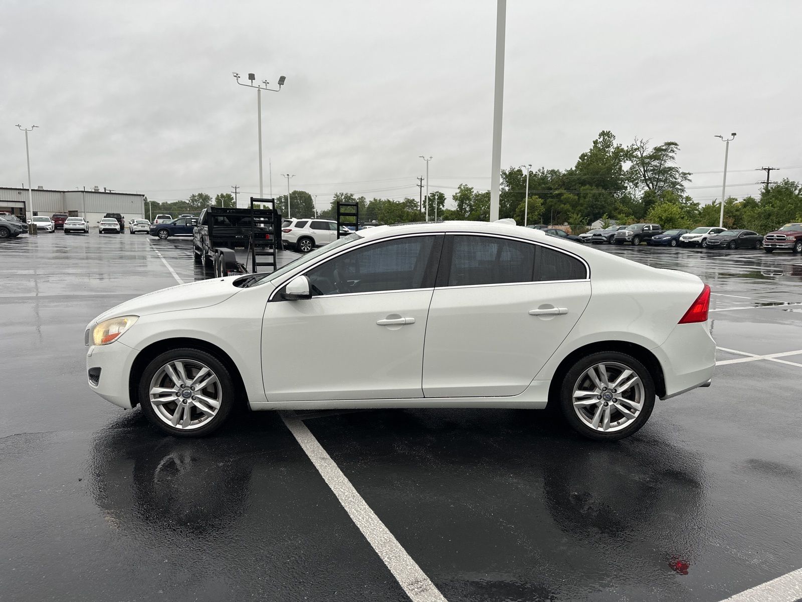 Used 2013 Volvo S60 T5 Premier with VIN YV1612FS2D2183708 for sale in Lima, OH