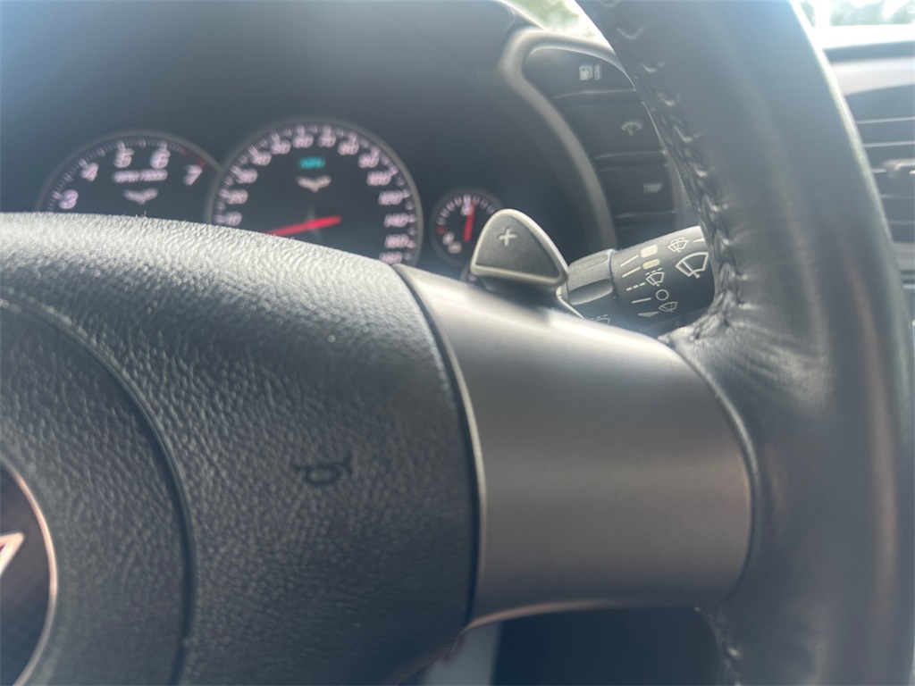 2006 Chevrolet Corvette Base photo 28