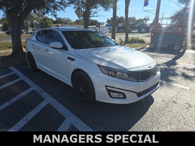 2015 Kia Optima LX's photo