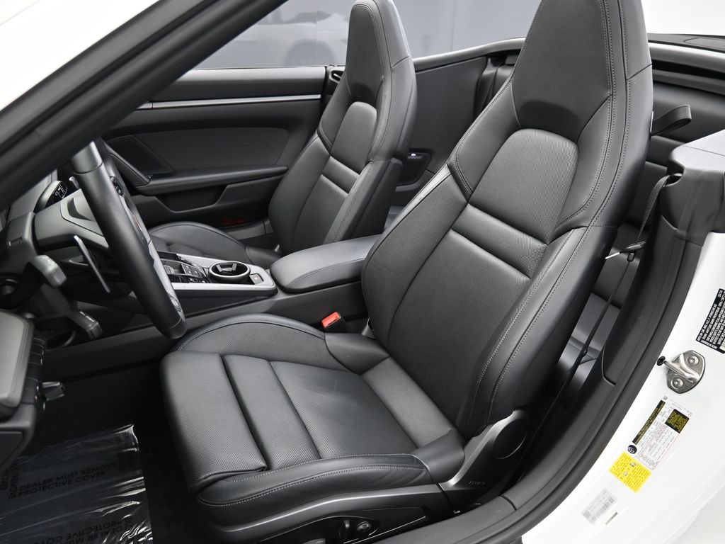 2024 Porsche 911 S photo 4