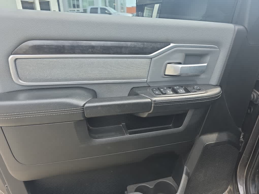 2022 Ram 3500 Big Horn photo 11