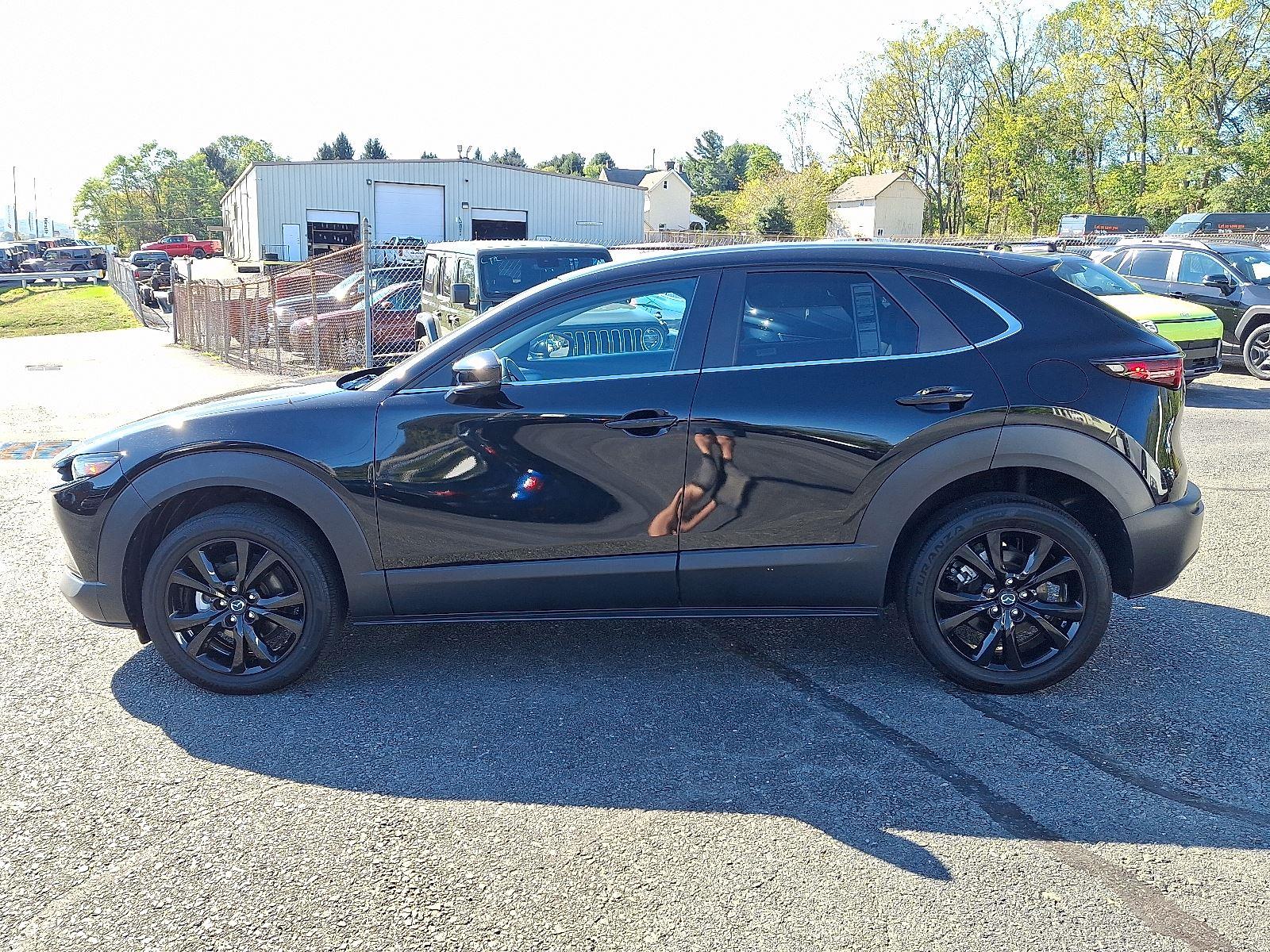 2024 Mazda CX-30 2.5 Select Sport photo 2