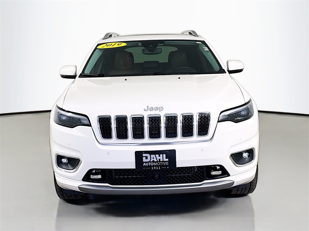 2019 Jeep Cherokee Overland photo 2