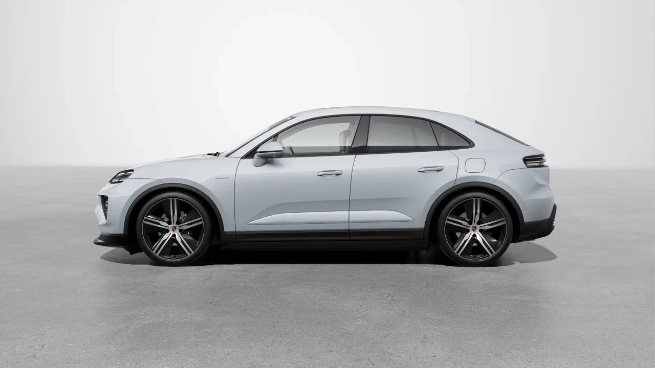 2025 Porsche Macan Electric photo 2