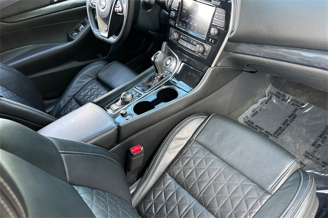2021 Nissan Maxima Platinum photo 18