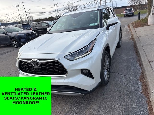 2021 Toyota Highlander Platinum