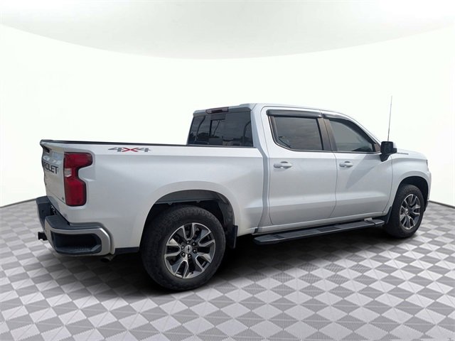 2019 Chevrolet Silverado 1500 LT photo 4