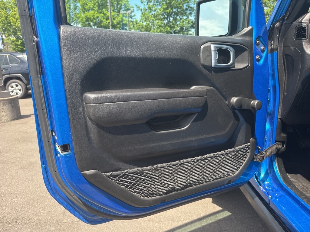 2022 Jeep Wrangler Unlimited Sport Willys photo 8
