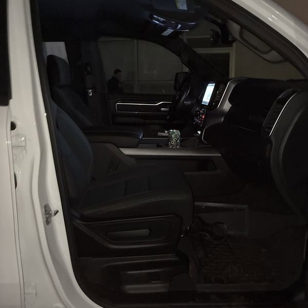 2022 Ram 1500 Big Horn photo 3