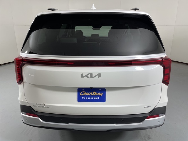 2026 Kia Carnival EX photo 4