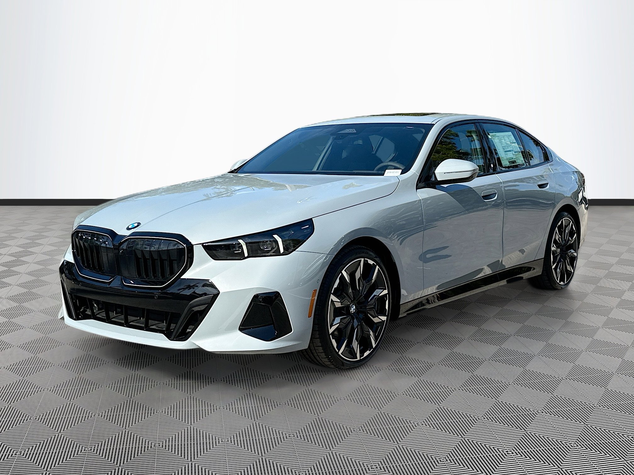 2025 Bmw 530i photo 3