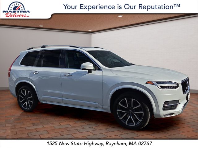 2019 Volvo XC90 Momentum