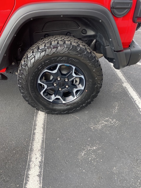 2023 Jeep Wrangler Rubicon 4xe photo 5