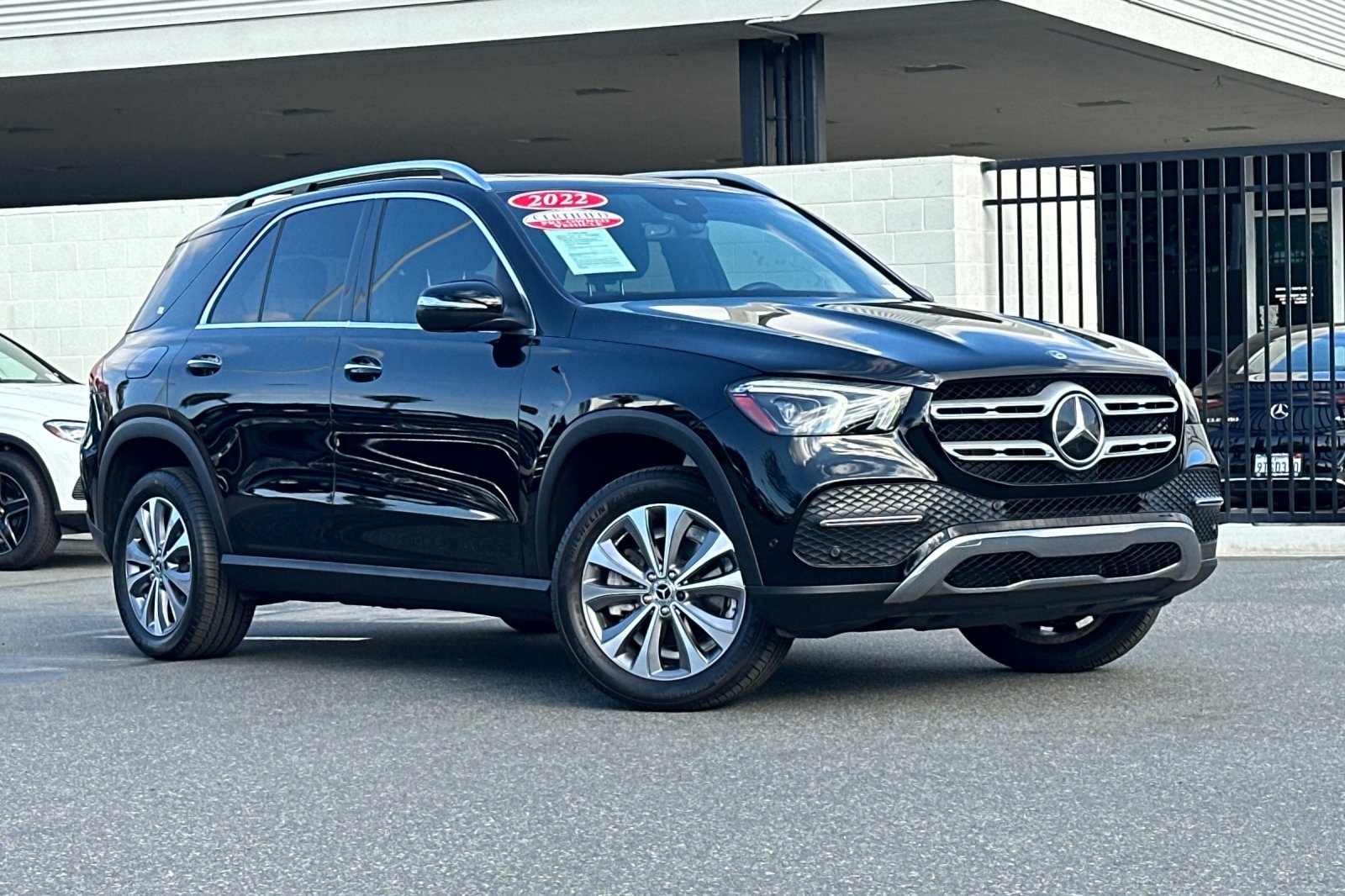 2022 Mercedes Benz GLE 350 photo 2