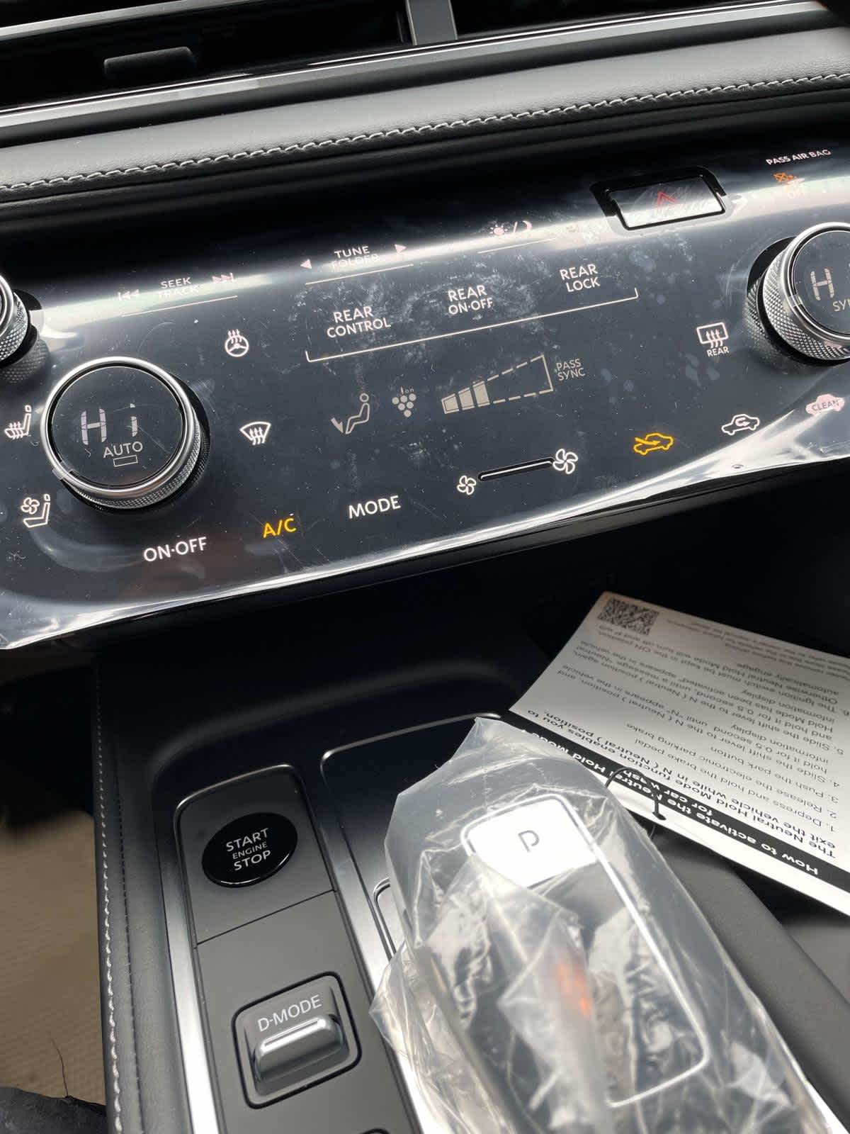 2026 INFINITI QX60 AUTOGRAPH's photo