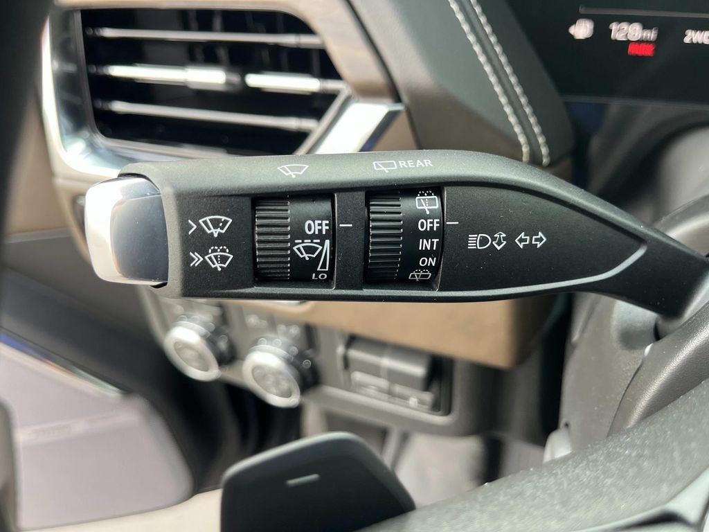 2025 Gmc Yukon Denali Ultimate photo 26