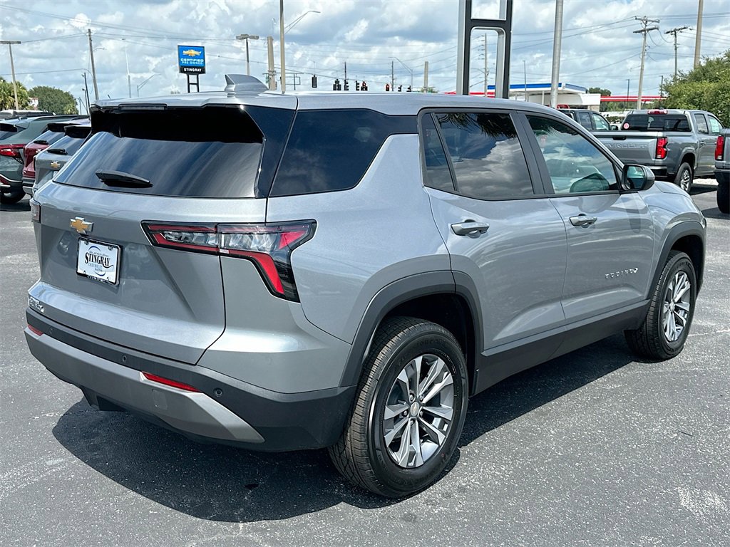 2026 Chevrolet Equinox LT photo 4