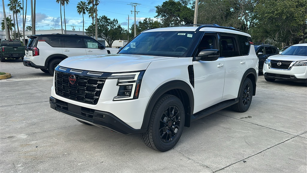 2026 Nissan Armada photo 3