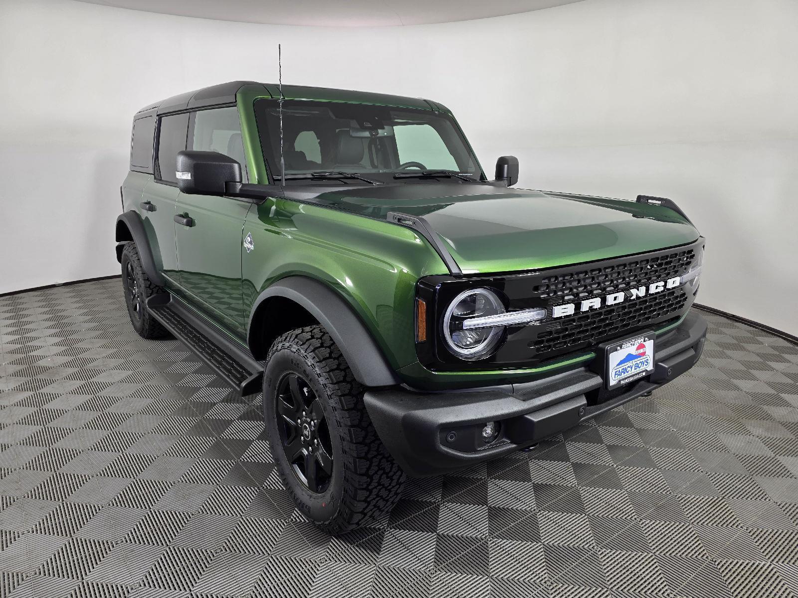 2025 Ford Bronco Outer Banks photo 10