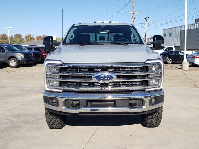 2026 Ford F-250 photo 2