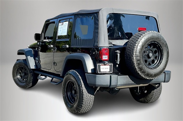 2018 Jeep Wrangler Unlimited Sport photo 4