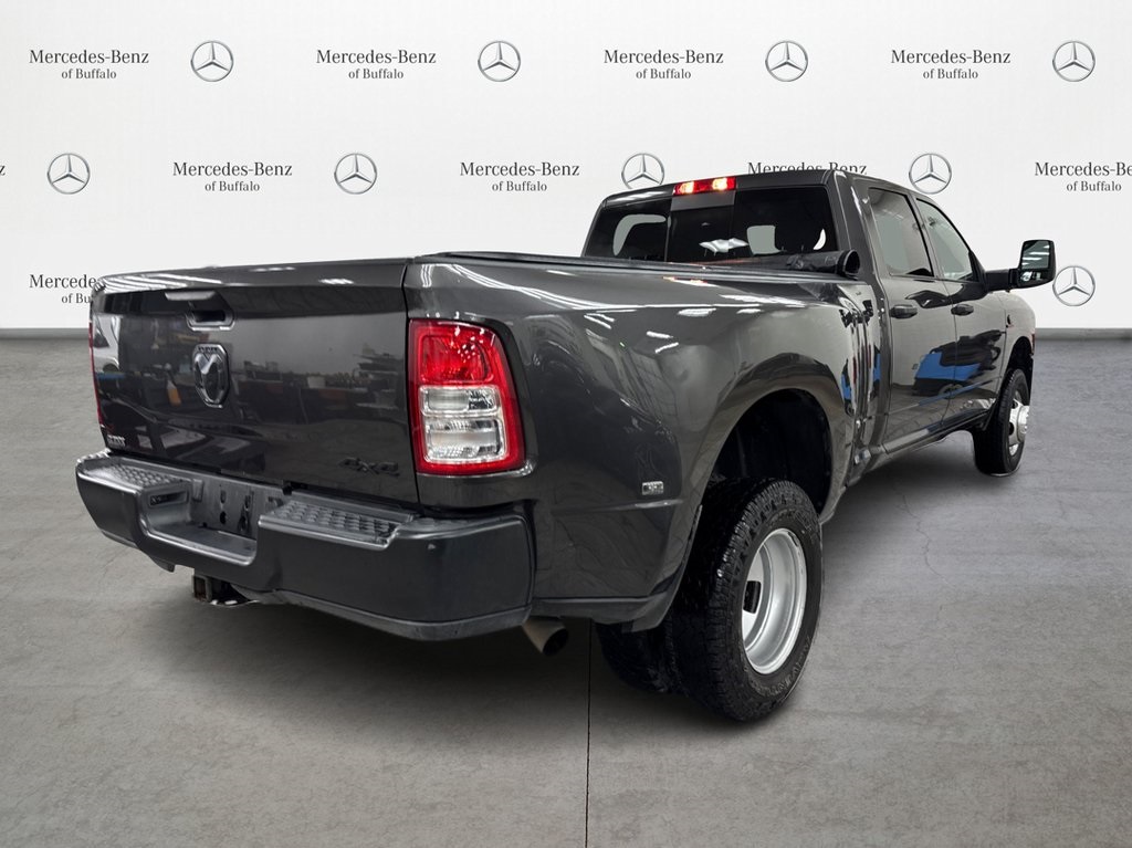 2024 Ram 3500 Tradesman photo 3