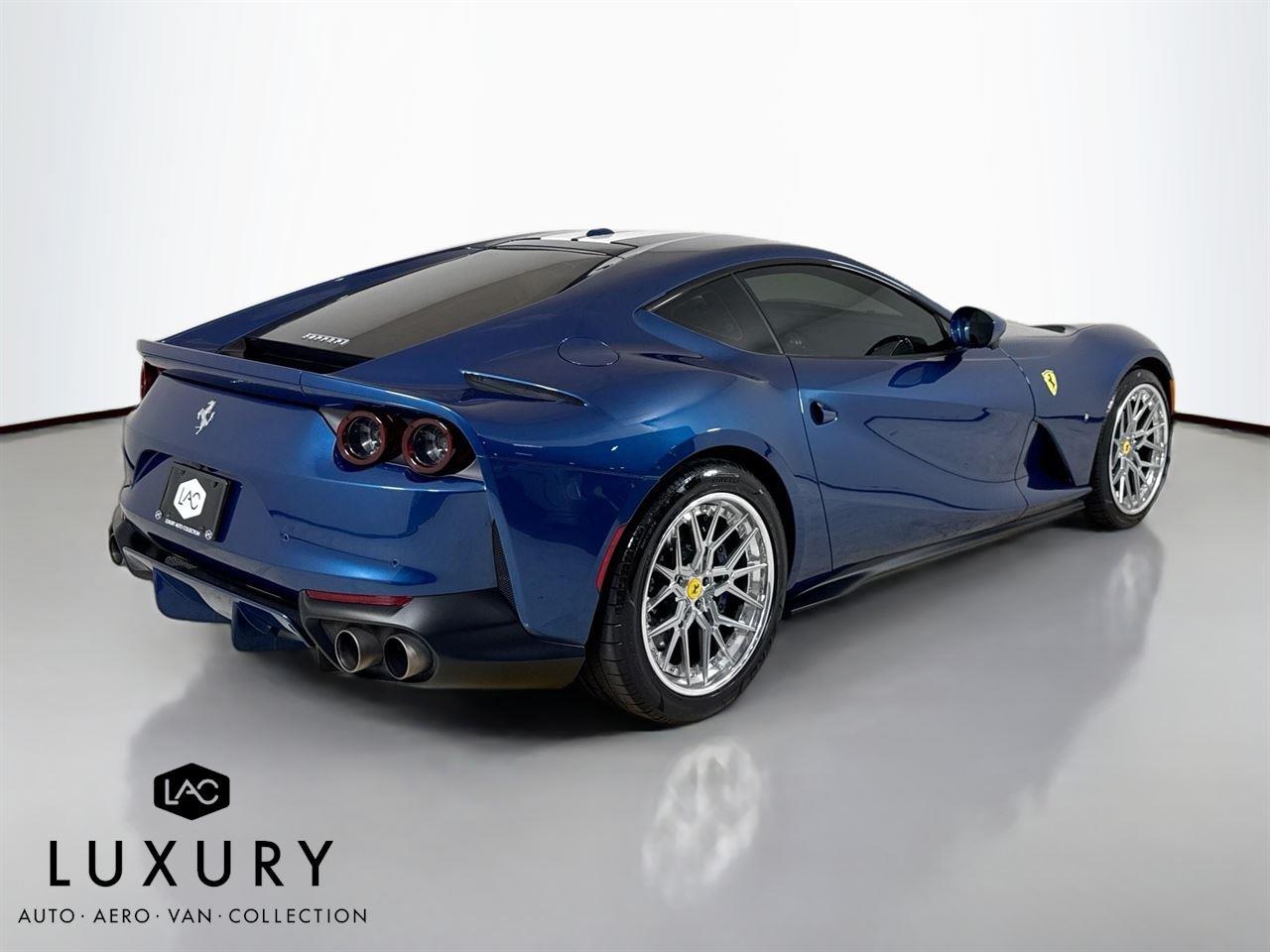 2020 Ferrari 812 Superfast photo 4