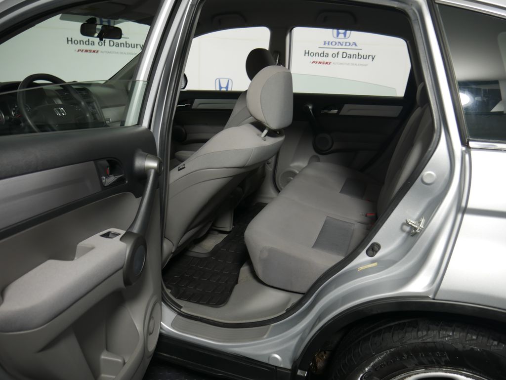 2011 Honda CR-V LX photo 15