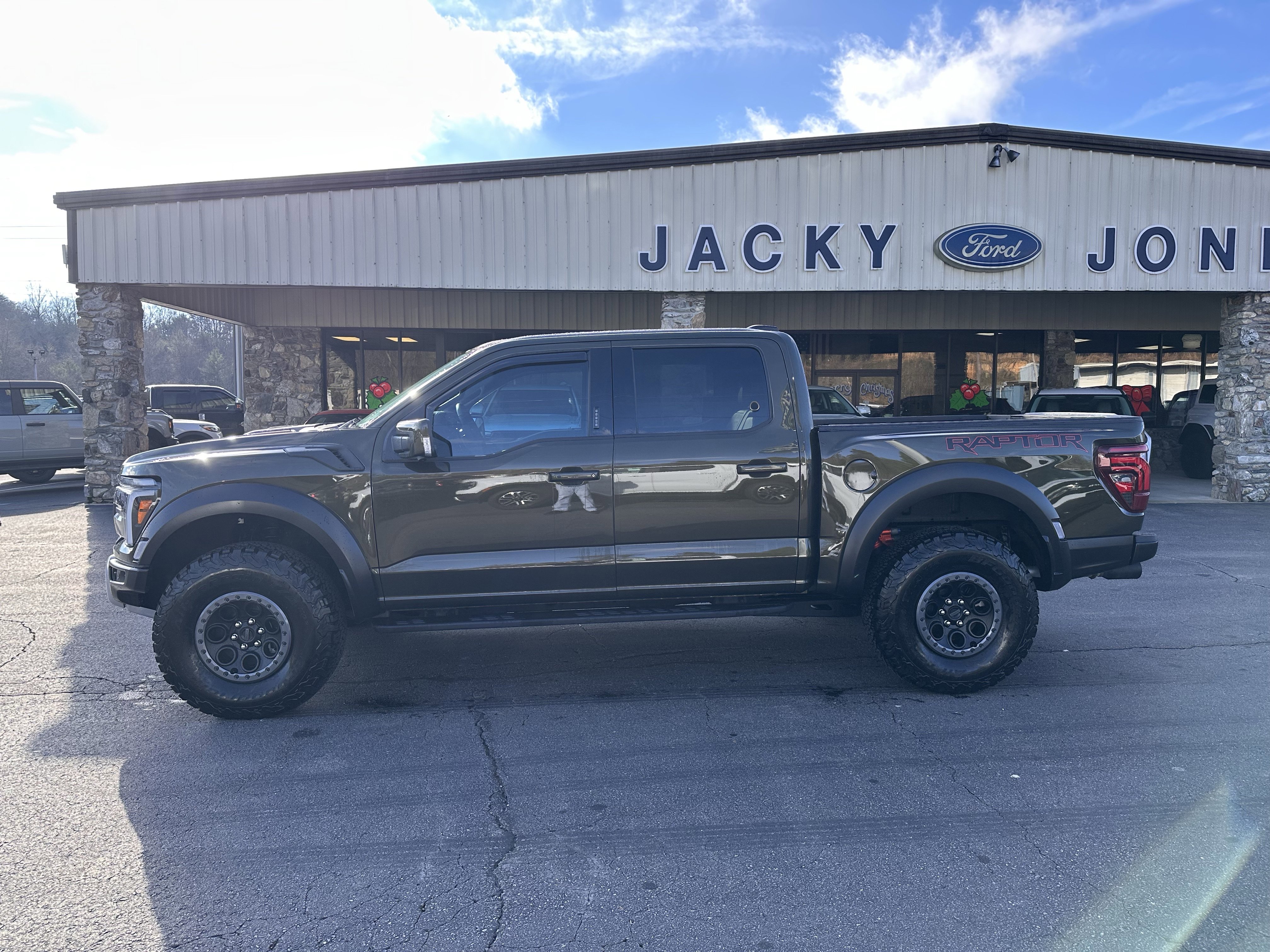 2024 Ford F-150 Raptor's photo