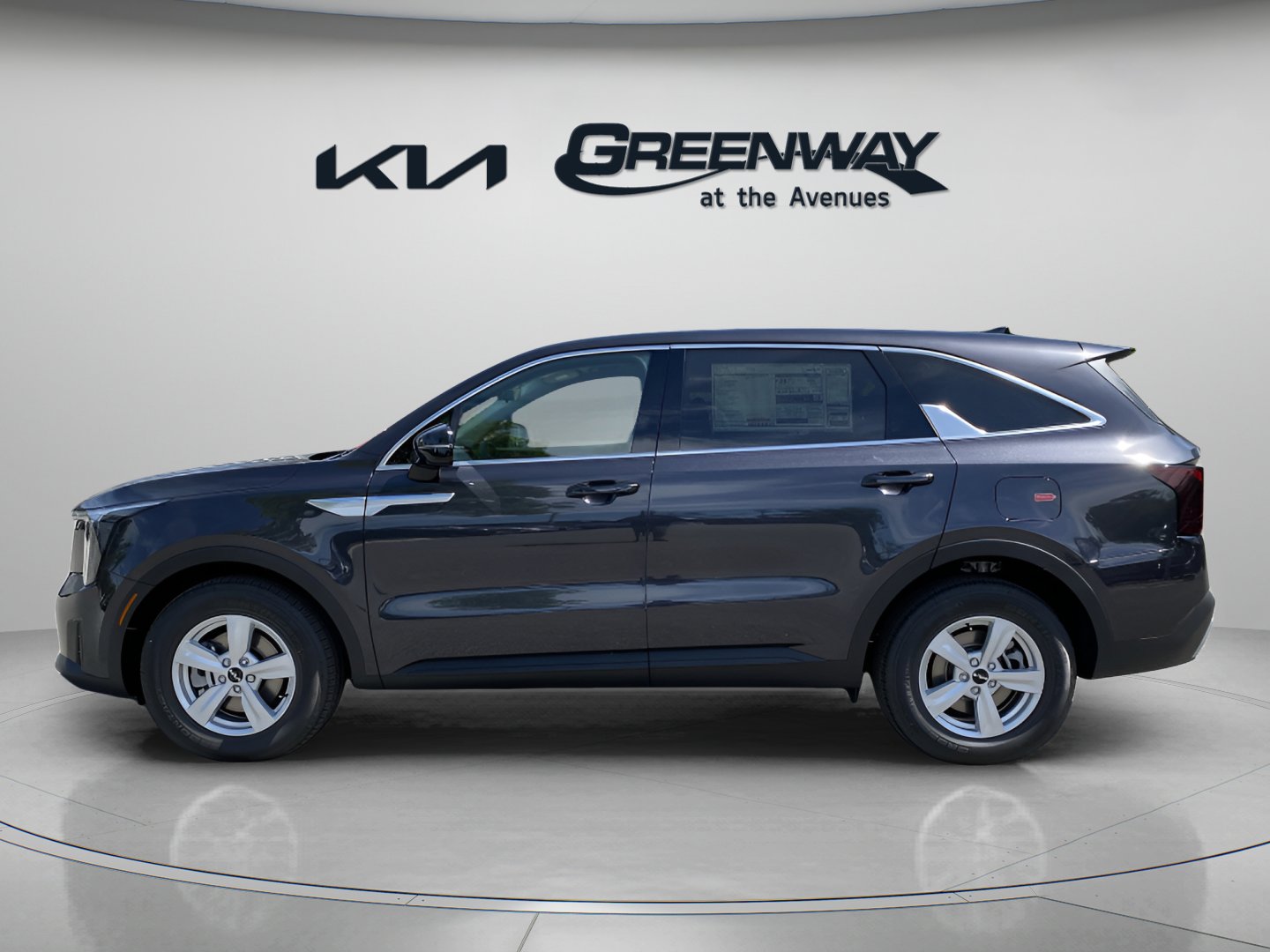 2025 Kia Sorento LX photo 2