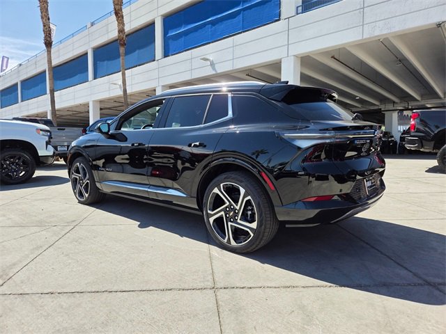 2025 Chevrolet Equinox EV 1LT photo 2
